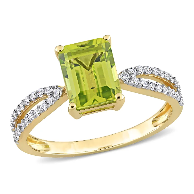 Miadora 1 5/8ct TGW Octagon Peridot and 1/5ct TDW Diamond Ring in 14k Yellow Gold