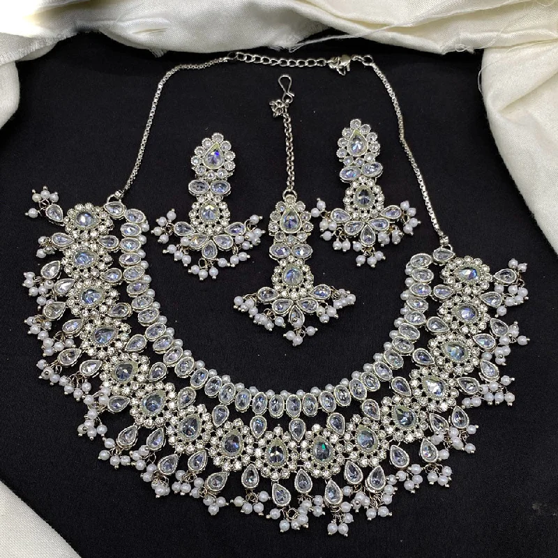 Amoliya Jewels Silver Plated Crystal Stone And Pearl Necklace Set