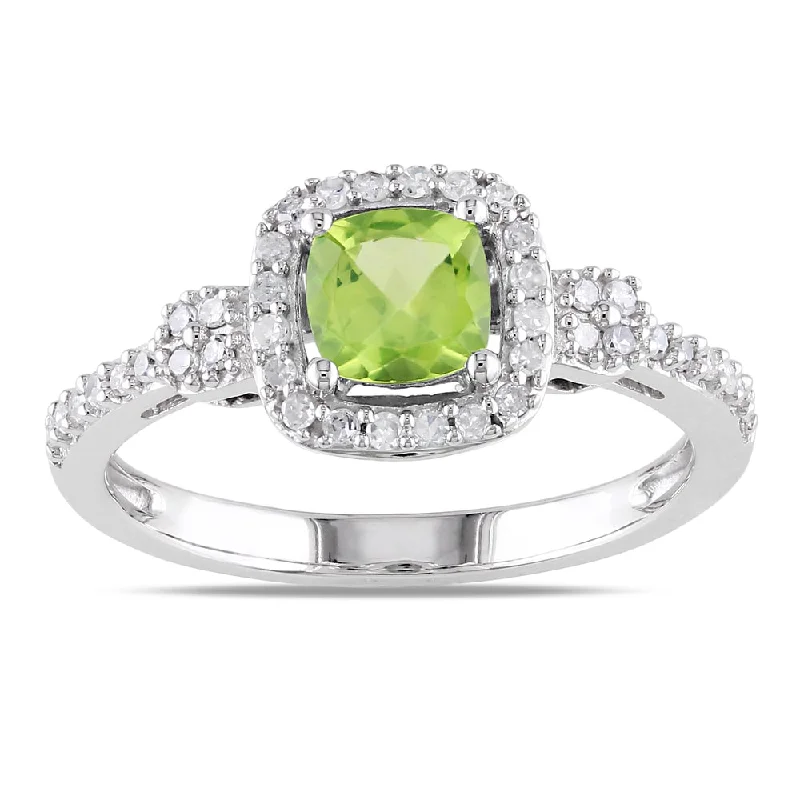 Miadora 10k White Gold Peridot and 1/5ct TDW Diamond Ring (G-H, I1-I2)