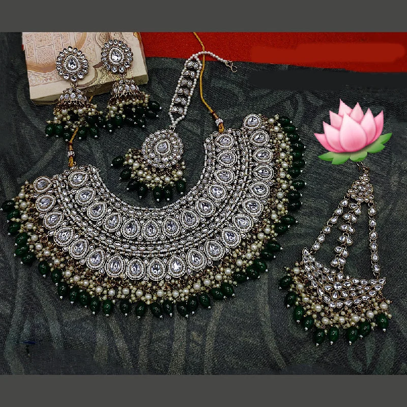 Lucentarts Jewellery Gold Plated Kundan Stone And Pearl Necklace Set